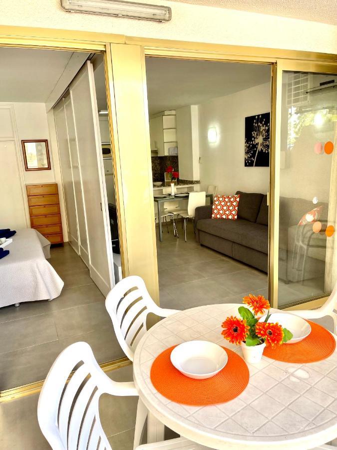 Apartbeach Novelty Climatizado Y Vistas Playa Salou Kültér fotó