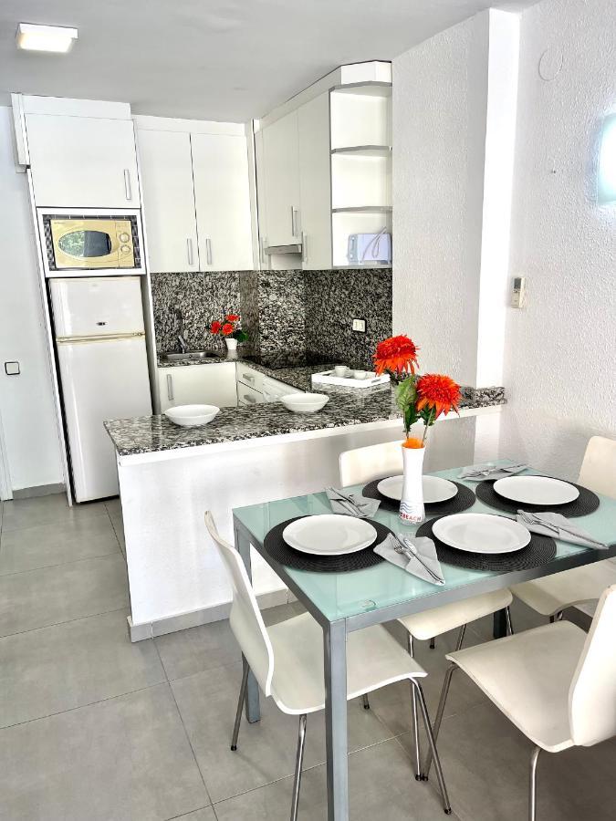 Apartbeach Novelty Climatizado Y Vistas Playa Salou Kültér fotó