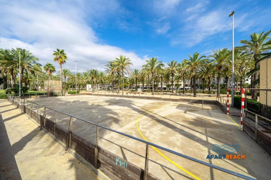 Apartbeach Novelty Climatizado Y Vistas Playa Salou Kültér fotó