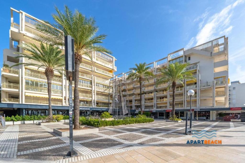 Apartbeach Novelty Climatizado Y Vistas Playa Salou Kültér fotó