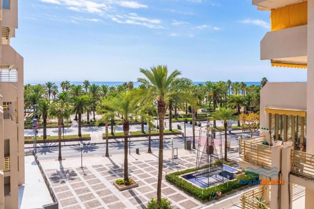 Apartbeach Novelty Climatizado Y Vistas Playa Salou Kültér fotó